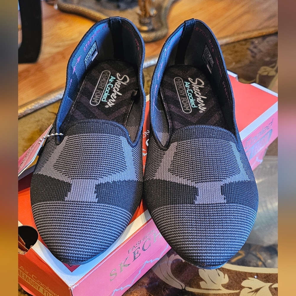 Skechers Fashion Knits Skimmer Flats Sz 8